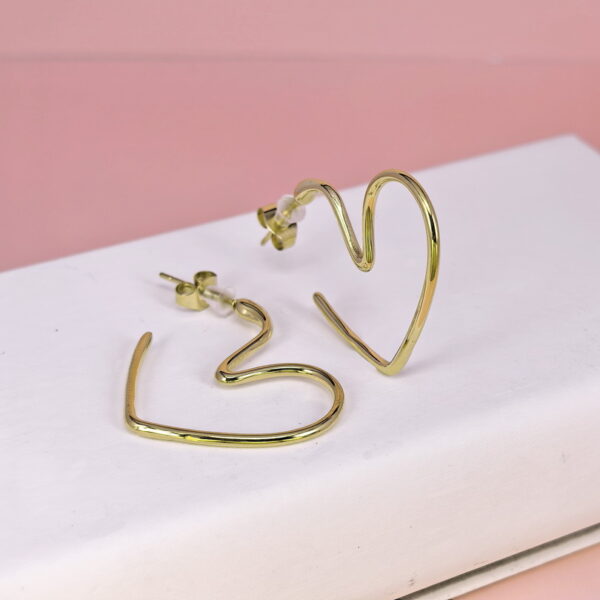 Stainless Steel Earrings  for Women and Girls Love Heart Good Quality No Change Color BS2503270628