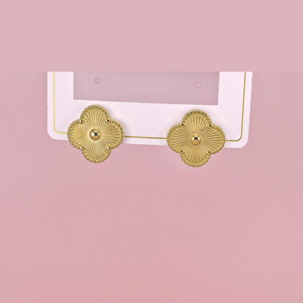 Stainless Steel Earrings  for Women and Girls Four-Leaf Clover Good Quality No Change Color BS2503270662