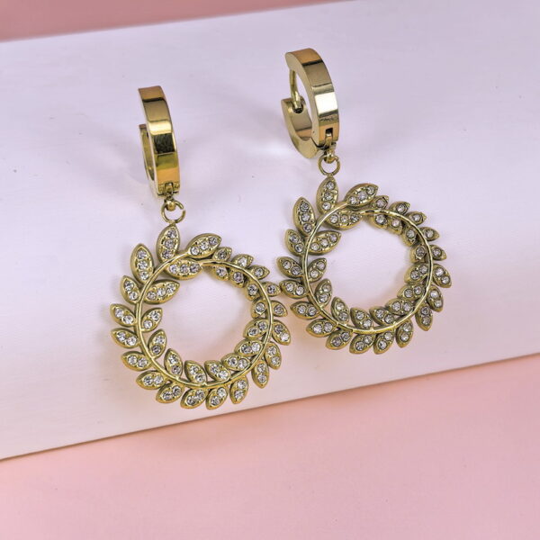 Stainless Steel Earrings with Crystals for Women and Girls Peace Olive Good Quality No Change Color BS2503270747