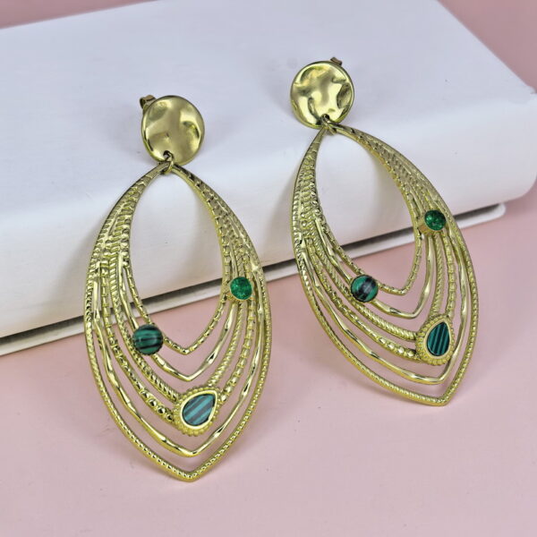 Stainless Steel Earrings with Crystals for Women and Girls Oval Good Quality No Change Color BS2503270762