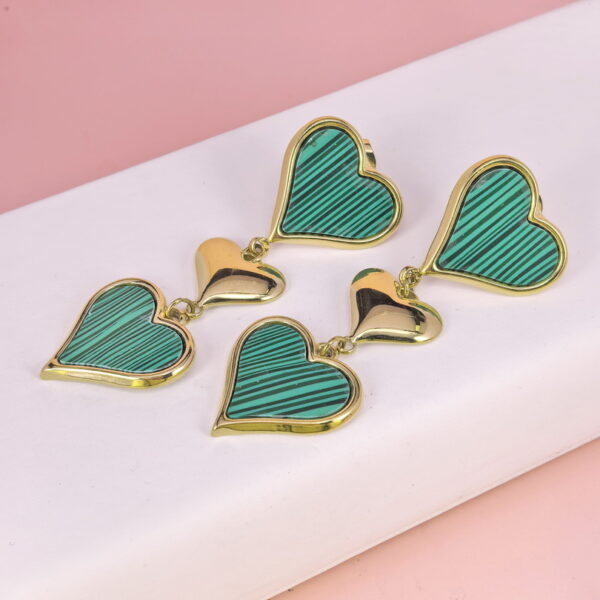 Stainless Steel Earrings with Crystals for Women and Girls Love Heart Good Quality No Change Color BS2503270765