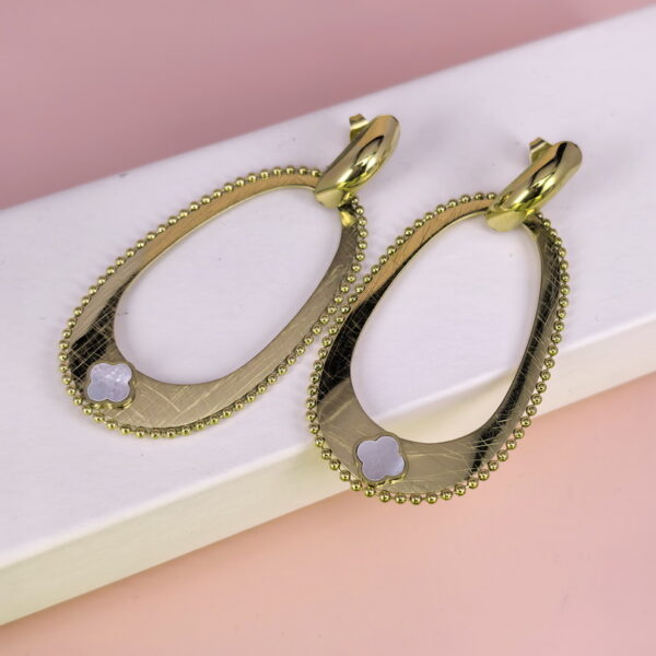 Stainless Steel Earrings with Crystals for Women and Girls Oval Good Quality No Change Color BS2503270766