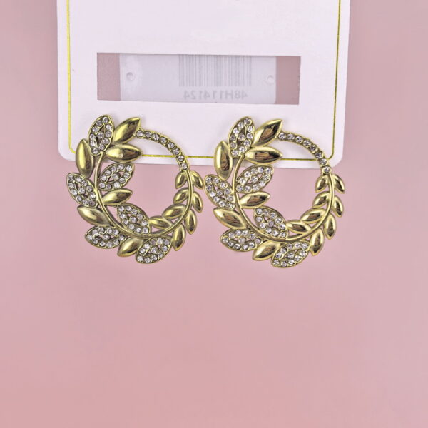 Stainless Steel Earrings with Crystals for Women and Girls Peace Olive Good Quality No Change Color BS2503270818