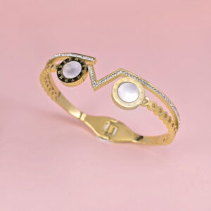 Stainless Steel Bangles Bracelets Clocks Good Quality No Change Color For Women Girls CS250327015