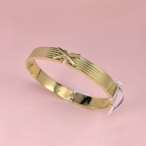 Stainless Steel Bangles Bracelets Cross Good Quality No Change Color For Women Girls CS250327032