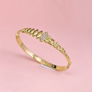 Stainless Steel Bangles Bracelets Crystals Good Quality No Change Color For Women Girls CS250327072