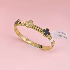 Stainless Steel Bangles Bracelets Cross Good Quality No Change Color For Women Girls CS250327076